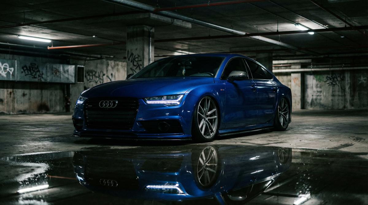 国产自拍 - 奥迪A7夜景改装视频